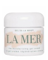 This high-tech, ultralight edition of the original Crème de la Mer instantly refreshes and hydrates the skin with a gel-like texture. At its heart is nutrient-rich Miracle Broth™. Exclusive Lime Tea, a powerful antioxidant, is also utilized in its original concentration to repair skin. Sea kelp, a natural humectant, moisturizes and gives skin an airlight feel.