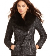 With a chic faux-fur collar, this wool-blend GUESS tweed jacket is your cold-weather go-to that doesn't sacrifice style!