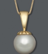 Refined beauty. A single cultured South Sea pearl (8-9 mm) makes a poignant statement on this delicate 14k gold pendant. Approximate length: 18 inches. Approximate drop: 5/8 inch.