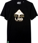 With a cool graphic and an casual weekend look, this T-shirt from LRG will be a great team player in your wardrobe of basics.