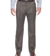 With a neutral palette and a clean, classic finish, these Lauren by Ralph Lauren pants are instant sophistication.