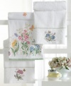 Elegant yet whimsical, the Butterfly Meadow hand towels are woven with the grace and style you can expect from Lenox. Inspired by dinnerware, these towels have a design created by artist Louise LeLuyer.