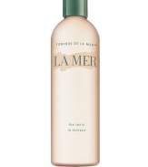 For the vital transition between cleansing and treatment, your skin needs The Tonic. Infused with Colloidal Mineral Water, it revitalizes and enlivens skin with no signs of dehydration. Plus La Mer's exclusive Deconstructed Waters open skin to maximize the benefits of skin care to follow. 6.7 oz. 