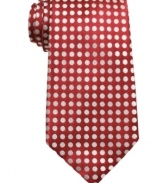 Tired of stripes and solids? Turn to this tonal dot tie from Perry Ellis for smooth, modern style.