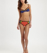 Brightly hued and unmistakably charming, this stretch swim style also features a convenient underwire and adjustable straps for additional support.Underwire cupsAdjustable strapsBack clasp closure72% nylon/28% Xtra Life LYCRA®Hand washMade in USA of Italian fabric Please note: Bikini bottom sold separately. 