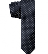 Get spotted in the most current take on dresswear. This skinny tie from American Rag is perfect for your modern mix.