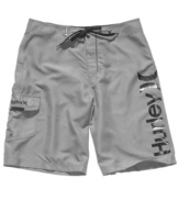 Grab the surfer style you love with these laid-back, low-key shorts from Hurley.