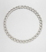 Tapered leaf-shaped links, encrusted with pavé crystals, form an elegantly simple chain with endless sparkle.CrystalRhodium platingLength, about 16Box-and-tongue claspImported