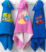 Soft, cozy and super fun, the Disney Cars hooded bath towel puts kids on the fast track to bath time. Bright appliques embellish the back of this cape-like design. Hood is embellished with, Catch my drift.