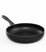 Step it up in the kitchen with the nonstick excellence of this essential fry pan. A durable aluminum core conducts heat like a seasoned professional, evenly and quickly heating the pan for remarkably healthy meals every time. Limited lifetime warranty.