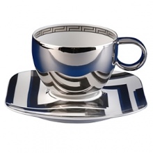 The Bold Greek Key Motif with its striking elegance is certain to enhance any table setting. Rich Platinum and Black design make this a signature Versace pattern. The motif is interpreted here in a modern form under the motto past meets present. Dishwasher Safe.