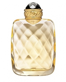 Born out of an artist's passion for life, the David Yurman fragrance is an elegant fusion of luxurious materials, iconic design and sensual beauty. The boldness of exotic woods and patchouli intertwines with the fluidity of rose and waterlily. The fragrance is held in a stunning, faceted golden jewel accented by David Yurman's signature cable motif.