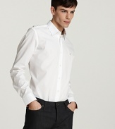 A classic from the brand of British cool, the Henry sportshirt lends iconic, timeless style.