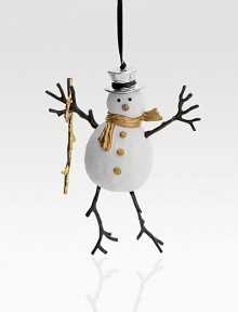 This playful, charming snowman is the perfect addition to the festive holiday tree.HandmadeGoldplate, oxidized bisque body5.75HImported