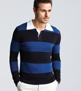 Vince takes on the classic rugby and brings out its best with extra wide stripes and an athletic fit.