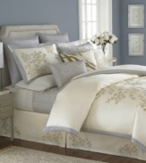 Modern florals get a glamorous makeover in Martha Stewart Collection's Garden Glimmer sham. Metallic embroidery and sparkling accents embellish a lustrous background for a decidedly sophisticated allure. Finished with a silver flange.