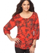 NY Collection decorates a top with an exotic, elegant floral print that's anything but ordinary!