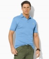 Classic-fitting, short-sleeved polo shirt, cut for a comfortable fit.