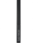 The ultimate liquid eye liner. Graphic Liquid Eye Liner is a glossy, long wearing liquid eyeliner with an easy to apply felt tip applicator. 