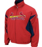 Extend the season. Display your team pride all year long in this St. Louis Cardinals jacket with Therma Base technology from Majestic.