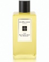 Named after her first boutique in London, Jo Malone's scent takes you on an olfactory journey with citrus notes, lavender, herbaceous basil and vetyver. 154 Body & Hand Wash imparts a moisturizing lather that awakens the senses. 8.5 oz. 