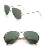 An original favorite, crafted in lightweight metal. Available in gold frames with crystal green lenses.Metal100% UV ProtectionMade in Italy