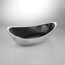 Designed by Neil Cohen, the sweeping piece features a flowing, organic rim with smoothly upswept sides and scooped handles for a look that is ready to take wing. The Butterfly casserole dish is gleaming and gorgeous, the piece comes in three sizes for a lifetime of usefulness and appreciation.