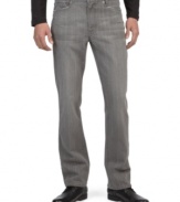 Straight fit solid jeans by Kenneth Cole New York should be part of every man's wardrobe staple. The straight fit style makes it easy to pair with a button front shirt or a favorite t-shirt.