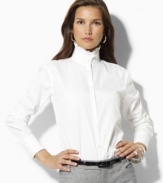 Tailored for an easy, modern fit from lightweight broadcloth, this iconic Lauren by Ralph Lauren blouse with chic ruffles at the collar creates a casual yet polished look.