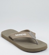 Experience the comfort and freedom on this comfy sandal, from Havainas. It's crafted from tough, textured rubber and a comfy canvas strap with logo detail.