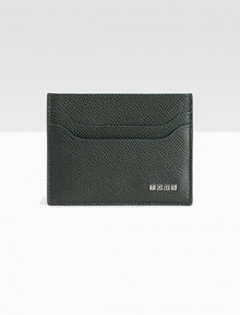 A smart leather card case in sumptuous pebbled leather with a front logo detail.Five card slots4½ W X 3HMade in Italy