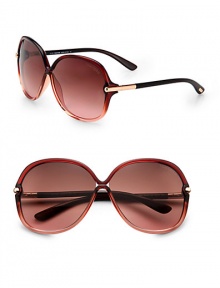 Be a shady lady in this lightweight, elegant pair with logo lens. Available in brown with gradient brown to rose lens.Tubular temples100% UV protectionMade in Italy