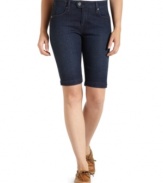 These chic Bermuda shorts from Levi's offer a new silhouette for your summer wardrobe!