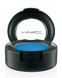 Highly-pigmented powder. Applies evenly, blends well.