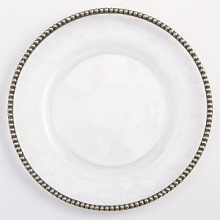 Arte Italica introduces the market's premier pewter and glass dinnerware collection. Mouth-blown glass is accented with a pewter beaded rim to create a look that is truly unique. Tesoro is a collection of dinnerware that sets a beautiful table.