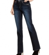 For a classic denim style in a flattering fit, check out this look from Earl Jeans! In a dark wash with a bootcut leg, these petite jeans pair perfectly with tees and sweaters alike!