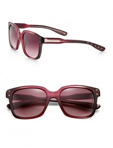 50's-inspired cat's-eye acetate frames will flatter any face shape. Available in burgundy with brown gradient lens.Plastic logo temples100% UV protectionMade in Italy