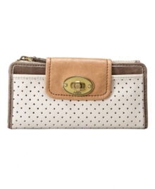 Perfectly polished with a vintage-chic appeal, it won't be hard to fall head over heels for this Fossil wallet. A perforated body and aged goldtone hardware perfectly compliment this take-anywhere wallet silhouette.