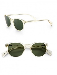 Vintage-inspired acetate handcrafted in quintessential Paul Smith style, also suitable as an optical frame. Available in halo frames with green lenses.Acetate100% UV ProtectionImported