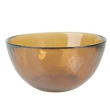 A lightly hammered texture embellishes the colored glass of this cereal bowl from Artland, for timelessly elegant artisanal style.