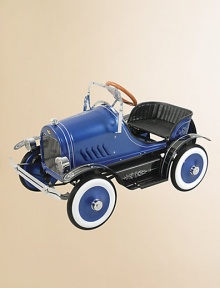 Your little driver will enjoy cruising with their friends in this vintage-style pedal roadster. Classic detailing and a glossy bodywork finish turn heads as your child cruises down the street. The Deluxe Roadster comes complete with working headlights, adjustable windshield and a spare wheel.