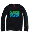 Pump up his surf style with this vibrant logo long sleeve tee by Quiksilver.