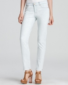 These Elie Tahari jeans showcase a white-stone wash against a super-skinny silhouette for a modern addition to your denim repertoire. Pair with a concert tee for a look that reads downtown cool.