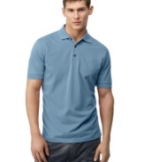 Comfortable, casual and stylish enough for any occasion, this sporty polo from Hugo Boss is a must-have for guys of all ages.