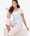 Let yourself sleep in. With the cute print and comfy cotton of these pajamas by Nautica, you can stay in dreamland.