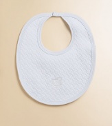 This quilted bib with rocking horse embroidery is the sweetest way to keep baby looking cute and clean.Snaps at back of neckPima cottonMachine washImported