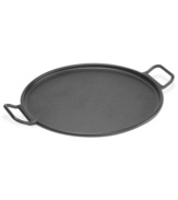 To pie for! This cast iron pan masters the art of perfect pizza-golden crust & all- and the rolled edges make it ideal for roasting veggies or baking up biscuits, too. The ready-to-use design has been pre-seasoned, so it gets better after every use & is perfect for indoor & outdoor cooking.