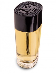 To celebrate 50 years of creation, Diptyque has chosen to create a signature line, an embodiment of the brand with a unique scent, for the body and home, called quite naturally, 34 boulevard Saint Germain.