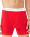 A three-pack of boxer briefs-the style that Calvin Klein made famous back at the beginning of the Nineties-now updated with a restyled fly and modern fit.