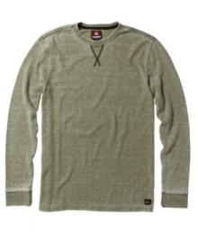 Go casual without losing your cool with this burnout thermal from Quiksilver.